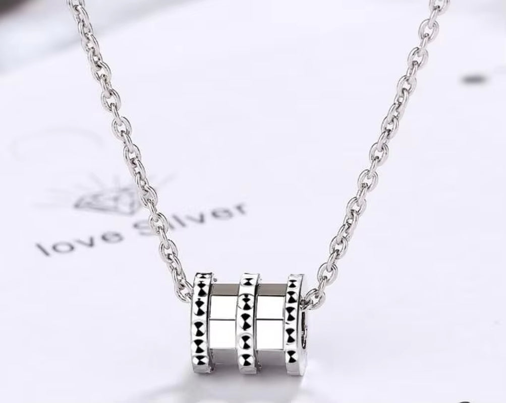 Trendy Mosaic Zircon Interlock round Circle Silver Color Necklaces 